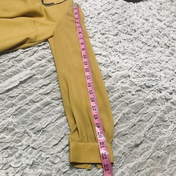 Esley yellow blouse long sleeve pleated on the back w/ beaded collar top size S - Picture 7 of 10